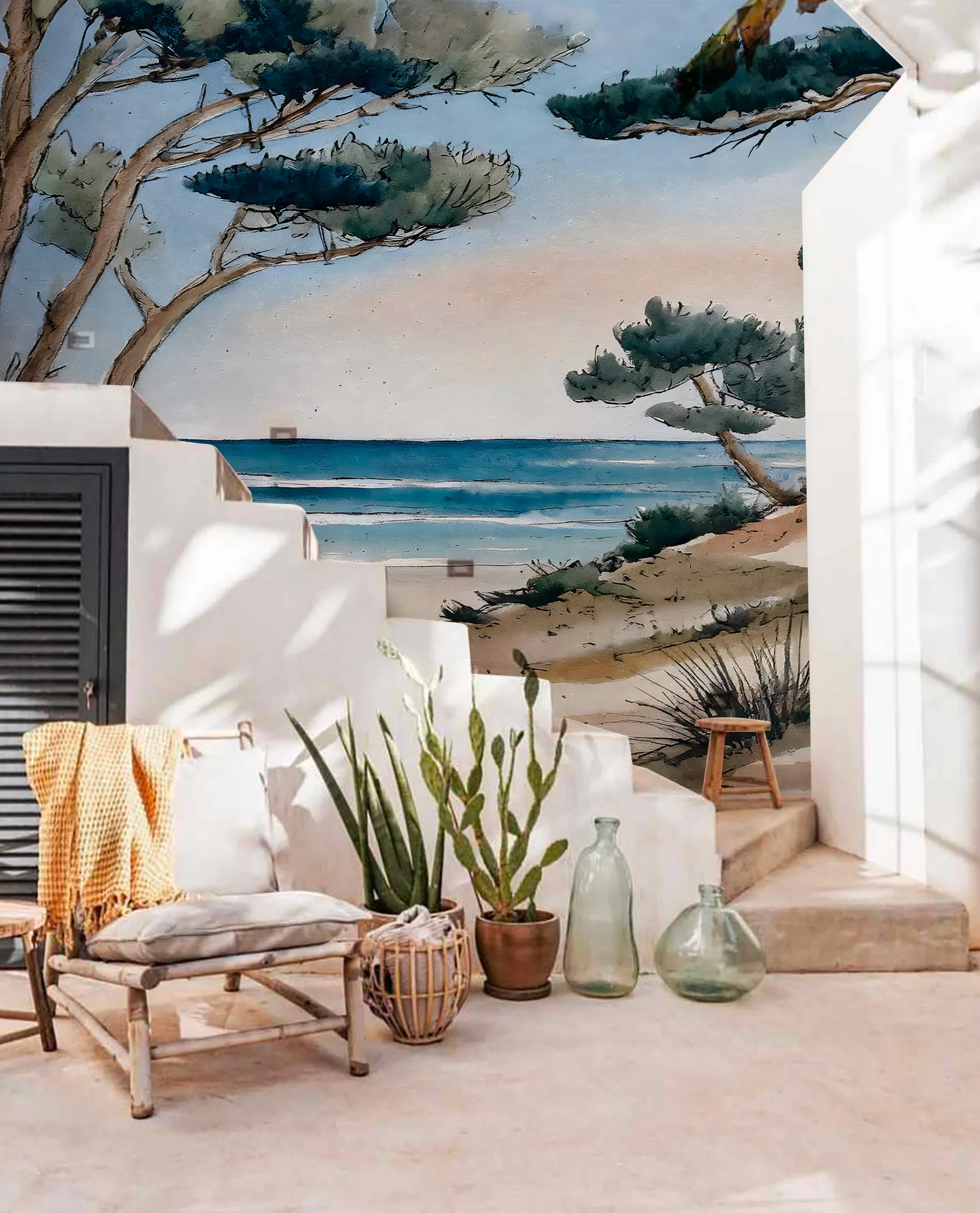 Un papier peint qui montre la mer a l'horizon, la plage et les pins. Idéal en extérieur.