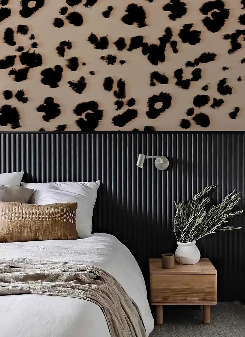 Illustration de la collection Faune et Animaux par le papier peint Grrr aux motifs de léopard.Un rendu au style sauvage.